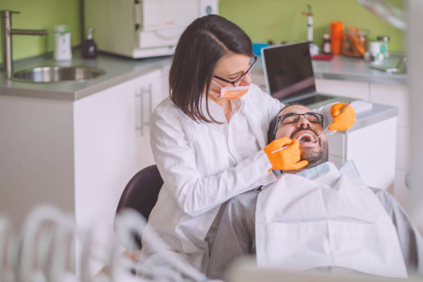 Best Emergency Tooth Extraction  in Allison, IA